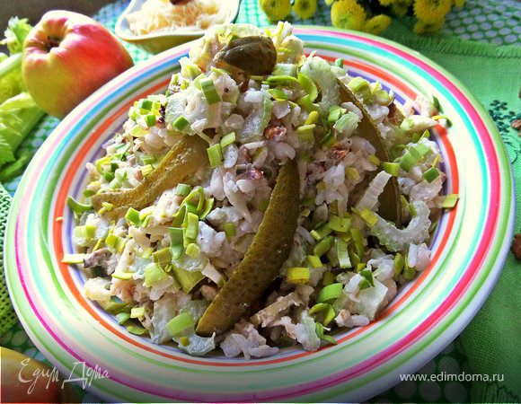 Сырно-овощной салат с рисом