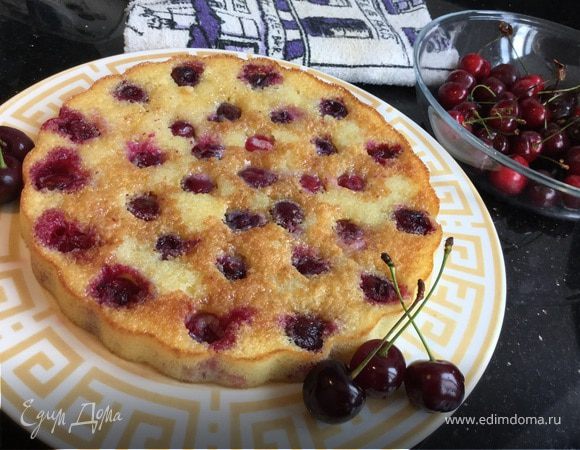 Манник с вишней