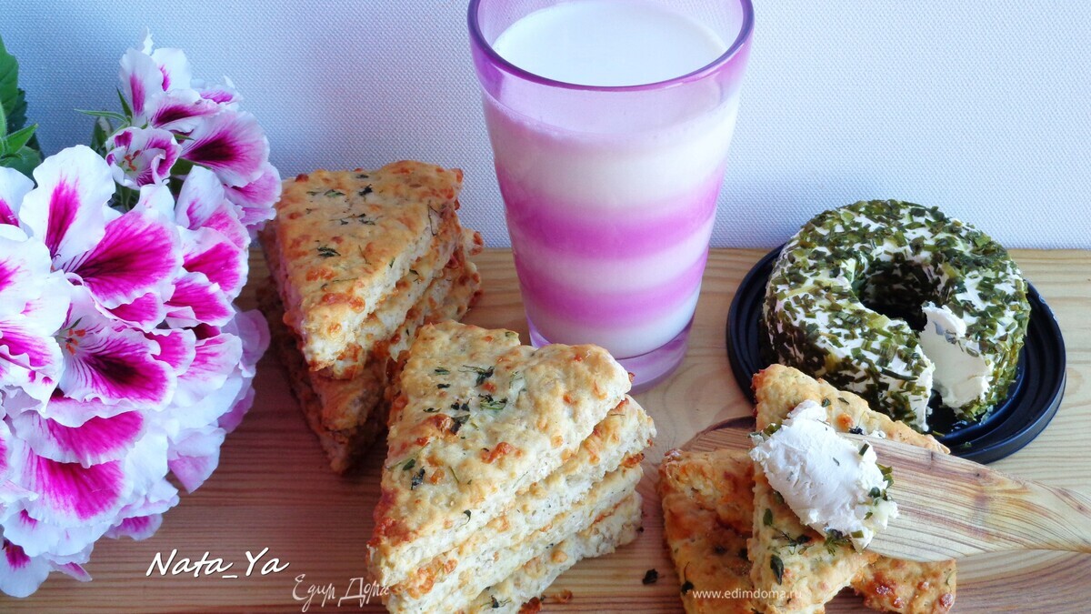 Дачные сконы с тимьяном