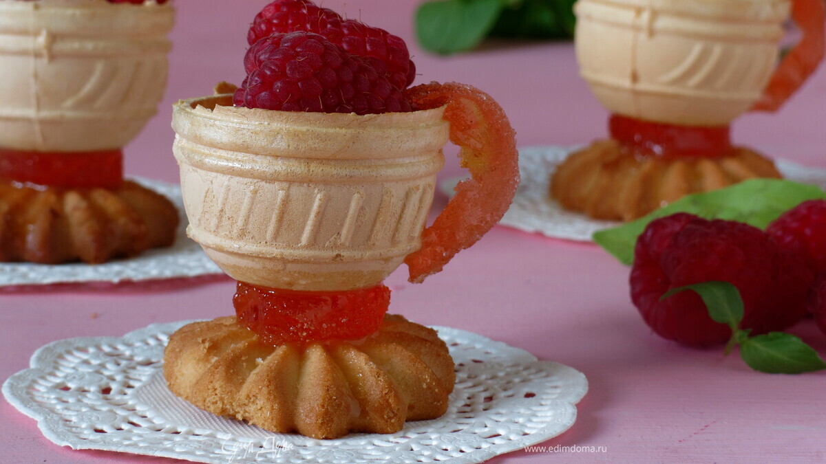 Ягодное чаепитие