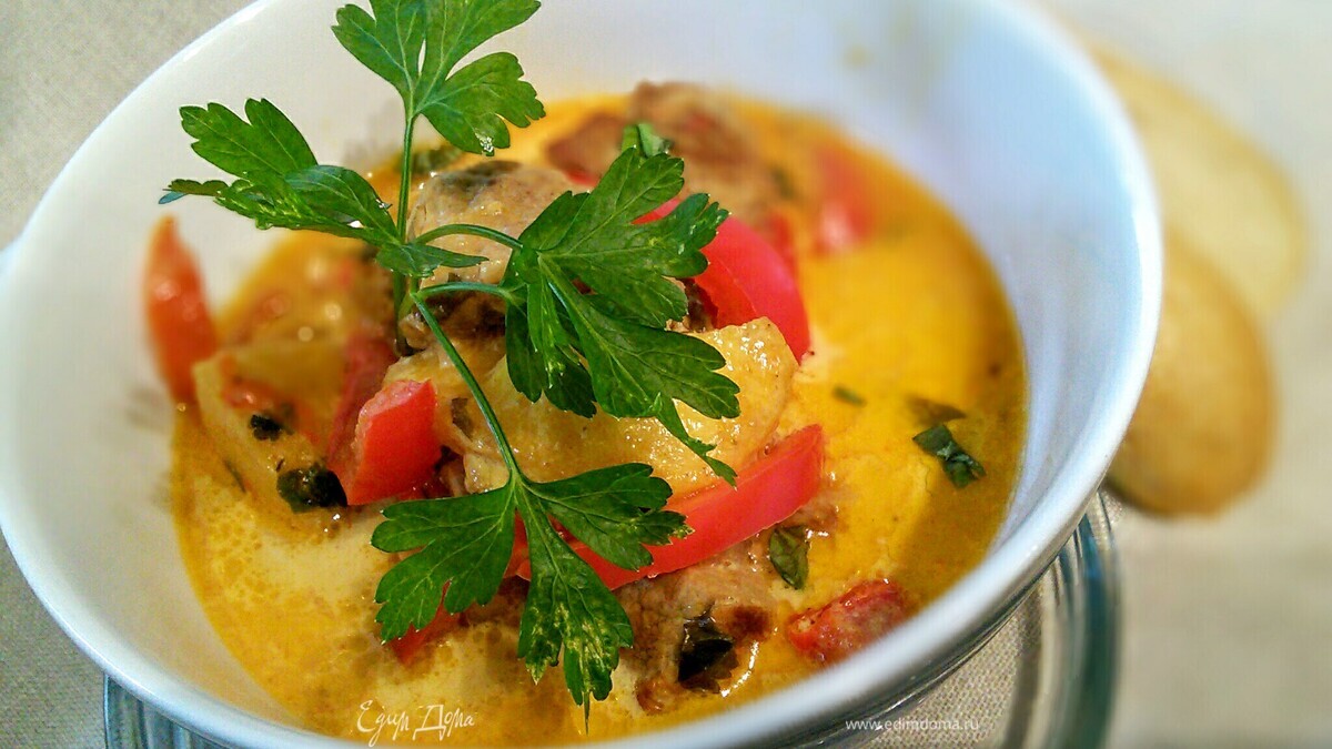 Свиное филе в остром соусе чили (Flammentopf)