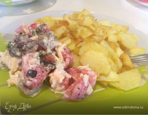 Салат из помидора и баклажана с сыром Салат из помидора и баклажана с сыром