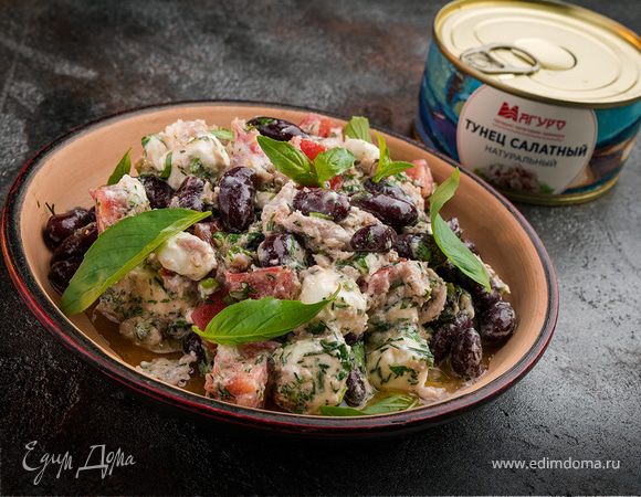 Тунец с фасолью и чили