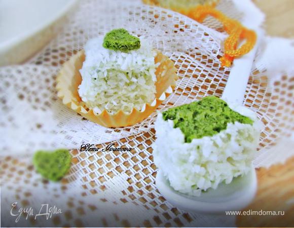 Птифуры с чаем Матча