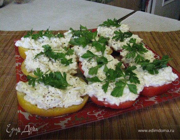 Помидоры с сыром и чесноком Помидоры с сыром и чесноком