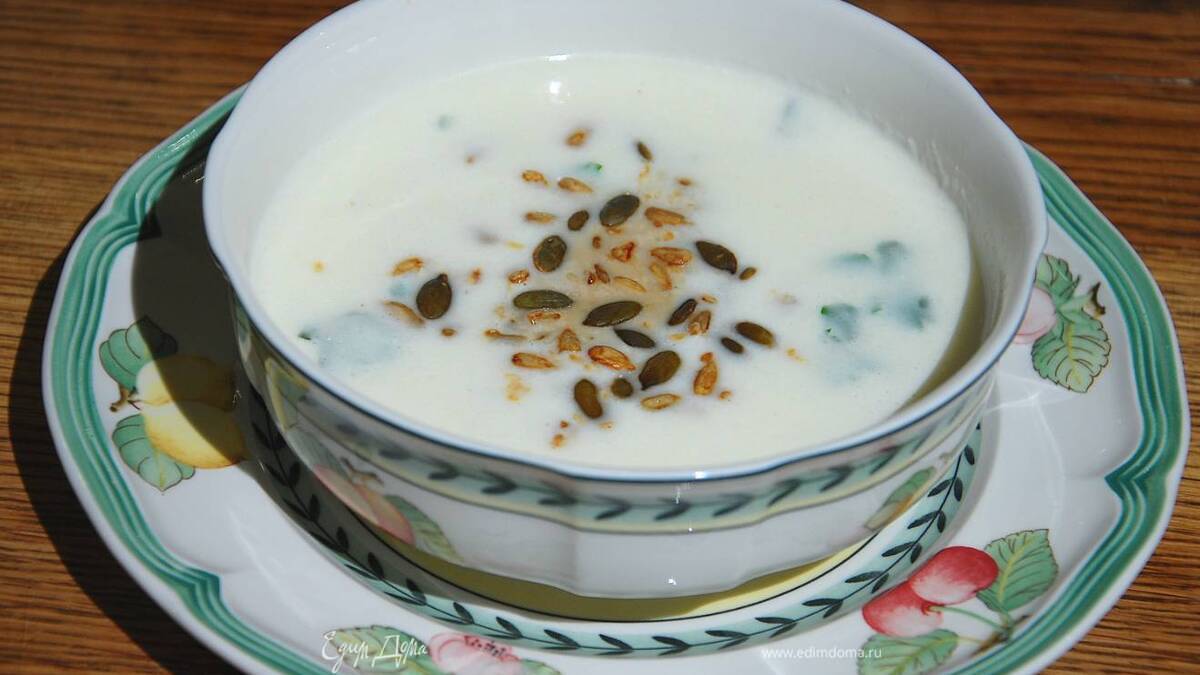 Суп-пюре из цветной капусты с имбирем