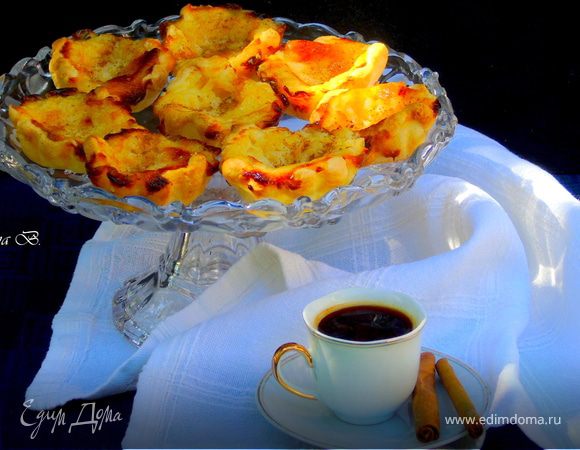 Пирожное «Паштел де ната» (Pastel de nata)
