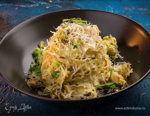 Фестонате с тунцом и брокколи