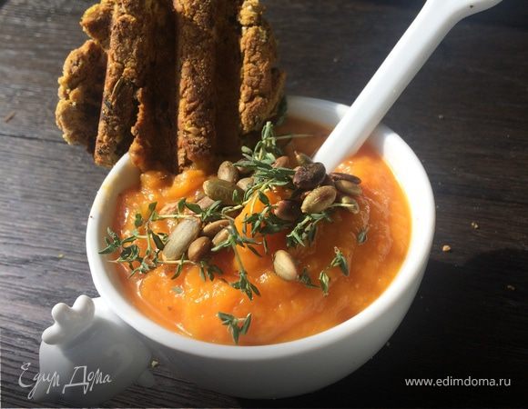 Запеченный тыквенный крем-суп на кокосовом молоке