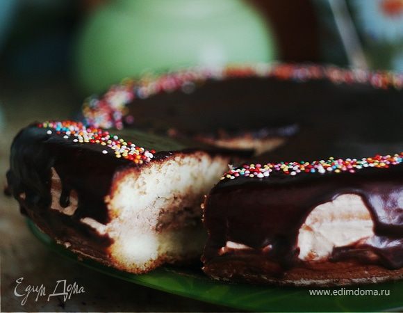 «Ленивый» торт с пьяной грушей «Ленивый» торт с пьяной грушей