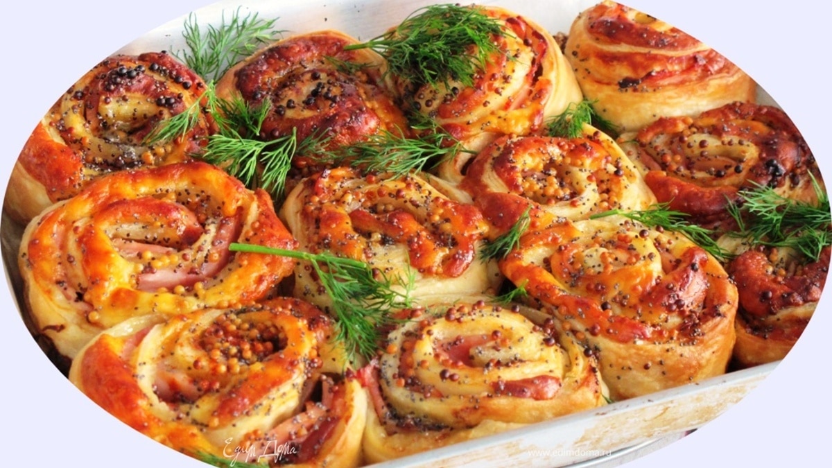 Слоеные рулетики в заливке