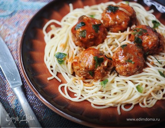 Тефтели в томатном соусе Тефтели в томатном соусе