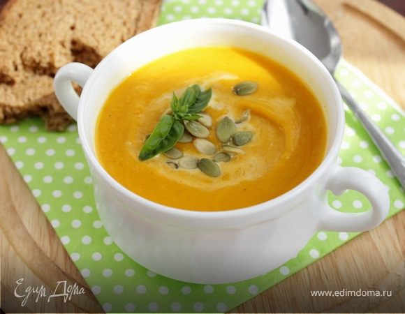 Тыквенный суп с красной чечевицей