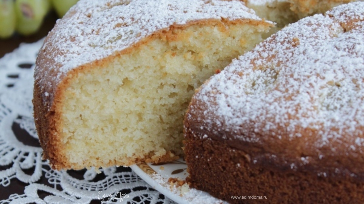 Миндальный кекс с виноградом