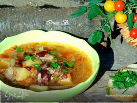 Суп с карри, капустой и фасолью