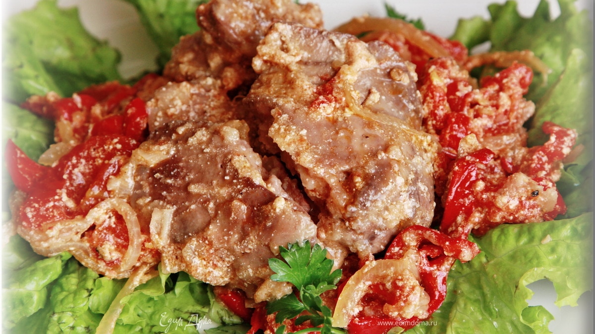 Куриная печень, запеченная с овощами