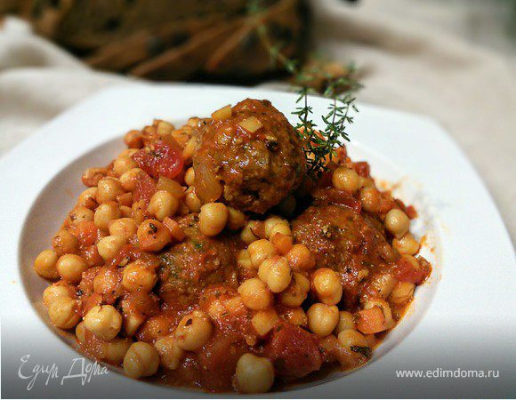 Тефтели в томатном соусе с нутом Тефтели в томатном соусе с нутом