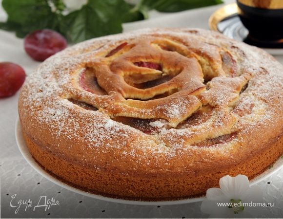 Сливовый пирог с коньяком