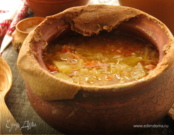 Щи на утином бульоне в горшочке