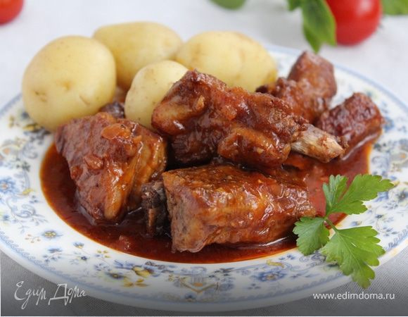 Свиные ребра в пикантном соусе Свиные ребра в пикантном соусе