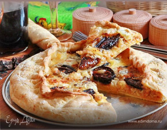 Галета с вяленой сливой и моцареллой