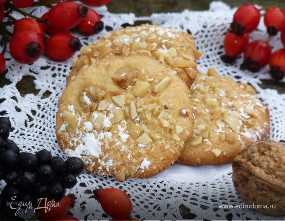 Быстрое итальянское печенье с орешками Быстрое итальянское печенье с орешками