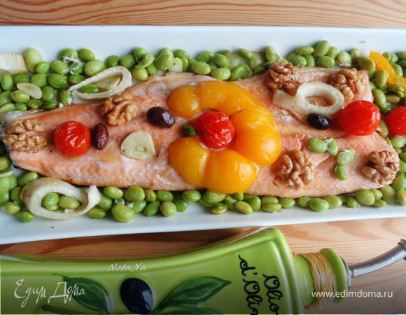 Лосось на подушке из соевых бобов и фенхеля