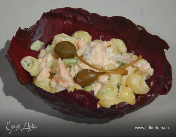 Капустные корзинки с макаронами и лососем 