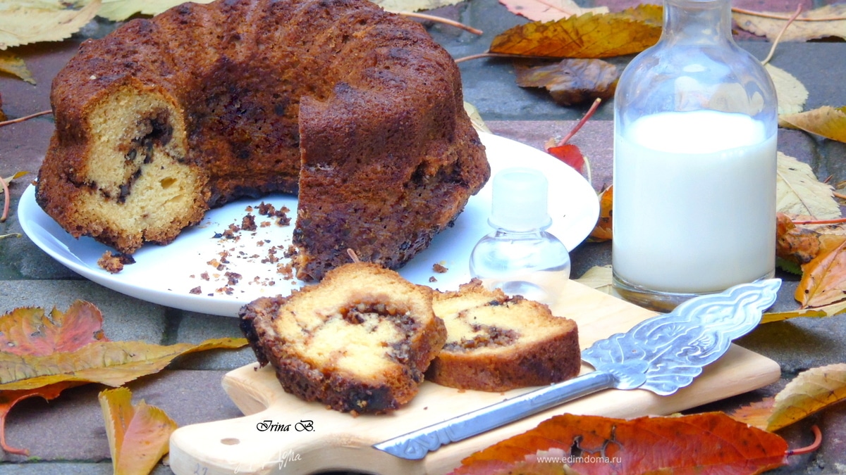 Кекс с коричневым сахаром и орехами