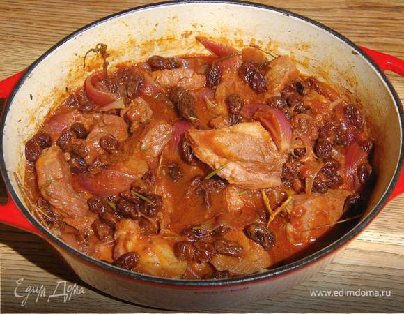 Свинина, томленная с помидорами Свинина, томленная с помидорами