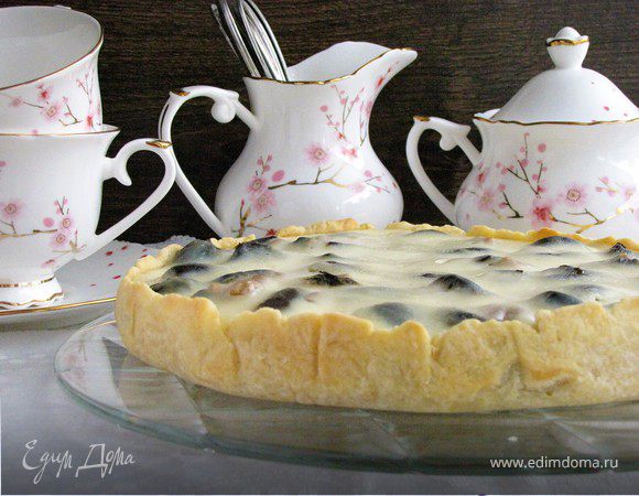 Пирог с черносливом в сметанной заливке Пирог с черносливом в сметанной заливке