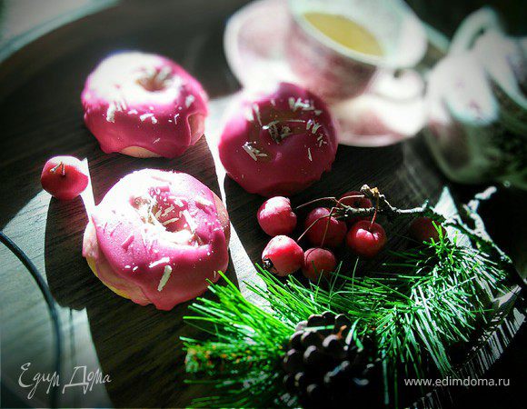 Донатс с гранатовой глазурью «Гламурный» Донатс с гранатовой глазурью «Гламурный»
