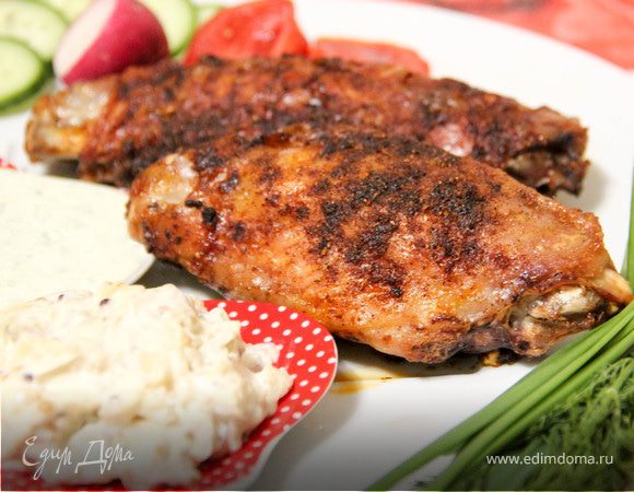 Крылья индюшки, запеченные в паприке и майонезе