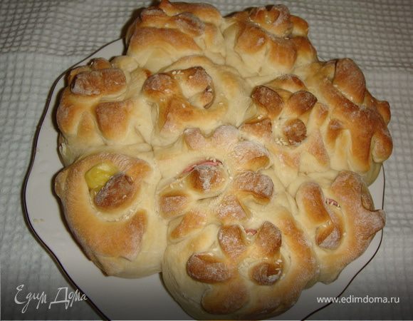 Пирог с колбасой и сыром Пирог с колбасой и сыром