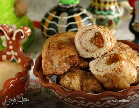 Крученики в облепиховом маринаде с абрикосами