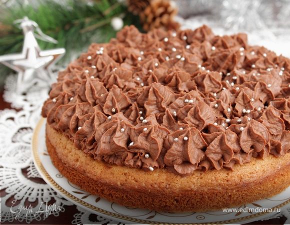 Вишневый пирог-торт с шоколадными сливками