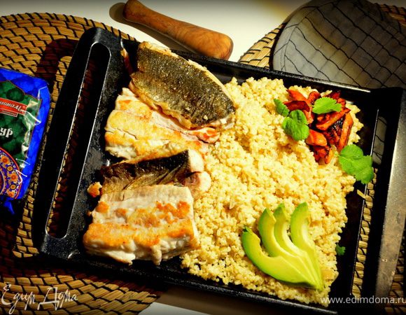 Жареная рыба со сливочным булгуром Жареная рыба со сливочным булгуром