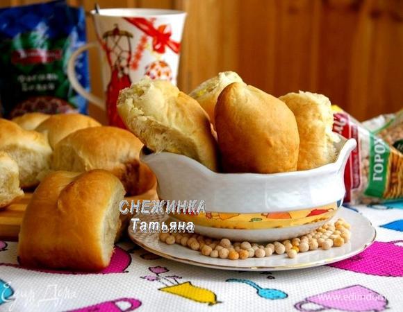 Постные пирожки с гороховой и фасолевой начинками