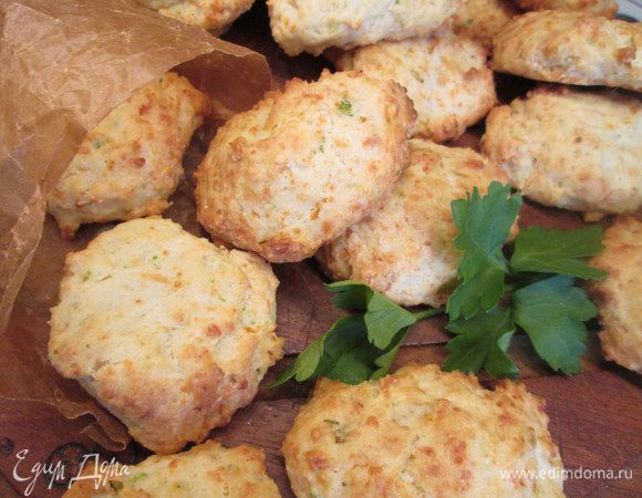 Сырное печенье с луком Сырное печенье с луком