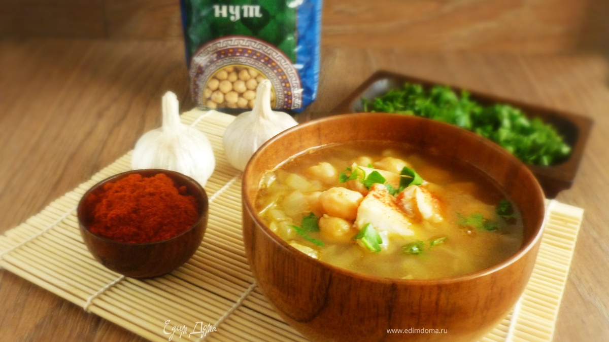 Суп с запеченной рыбой и нутом