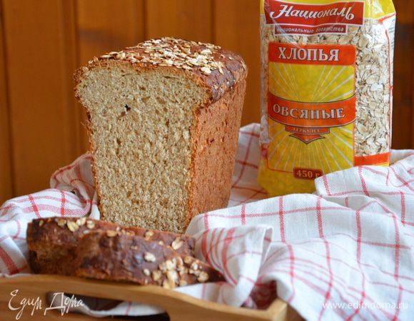Цельнозерновой хлеб с медом и овсяными хлопьями