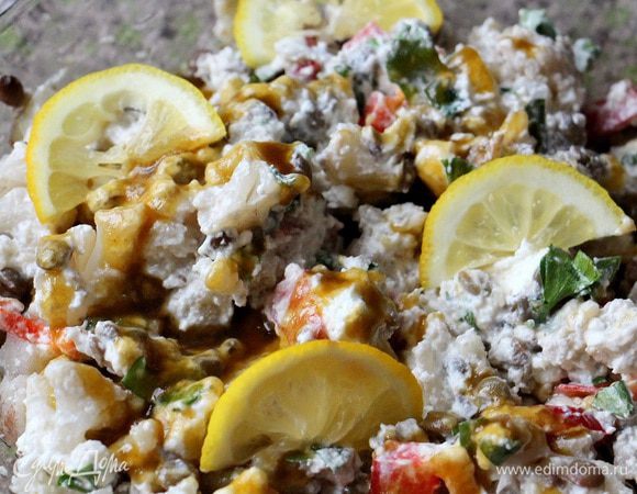 Салат из зеленой чечевицы с рассольным сыром Салат из зеленой чечевицы с рассольным сыром