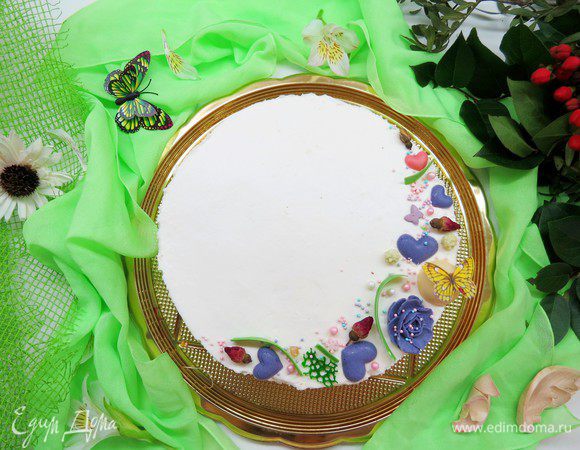 Пирог с персиками и сметанно-сливочным кремом Пирог с персиками и сметанно-сливочным кремом