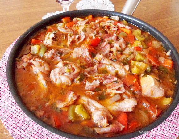 Цыпленок «Чилиндрон» по-арагонски