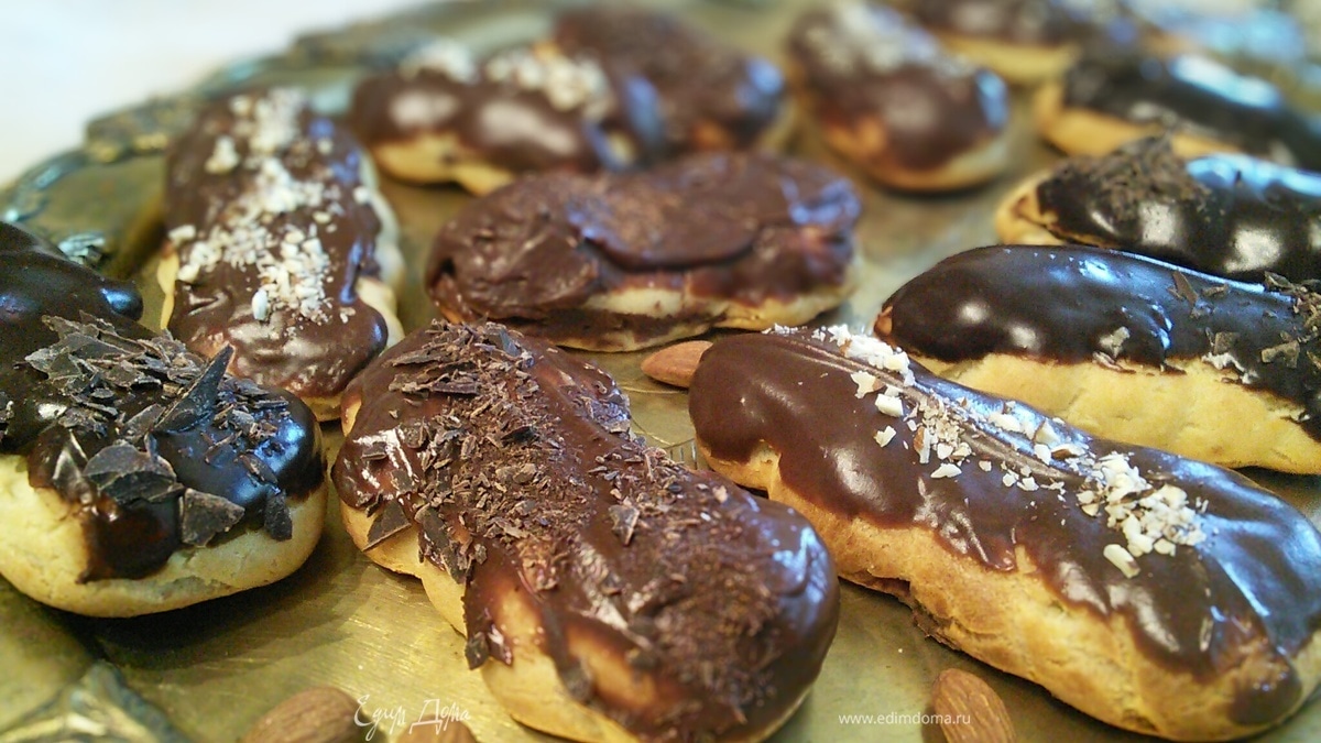 Эклеры с шоколадным кремом патисьер