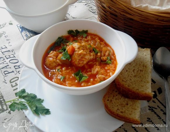 Суп-рагу с рисом и фрикадельками Суп-рагу с рисом и фрикадельками