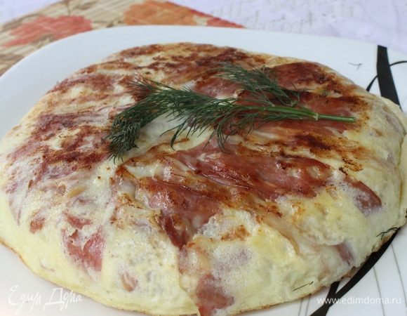 Тортилья де пататас с беконом и зеленью Тортилья де пататас с беконом и зеленью