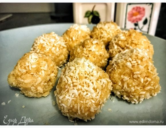 Шарики для спорта (кокос и макадамия) Шарики для спорта (кокос и макадамия)