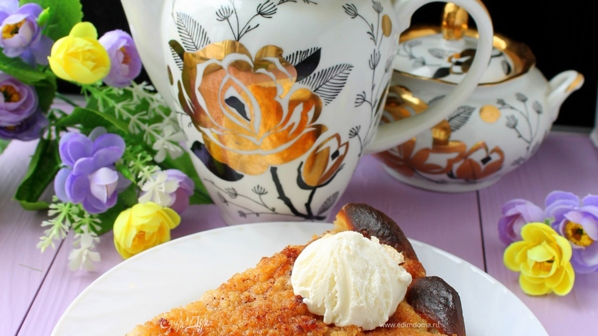 Яблочный пирог со штрейзелем