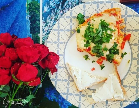 Яичница с помидорами по-азербайджански Яичница с помидорами по-азербайджански